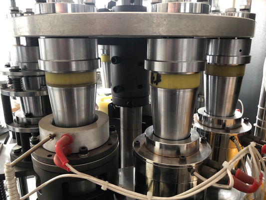 Source de gaz 0,5-0,8MPa Machine de fabrication de tasses en papier entièrement automatique de 4 kW pour tasses à café jetables 65-85 pièces/min