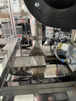 Machine automatique de formage de tasses de papier avec poignée 100 pièces / min Voltage entièrement automatique 380V / personnalisé