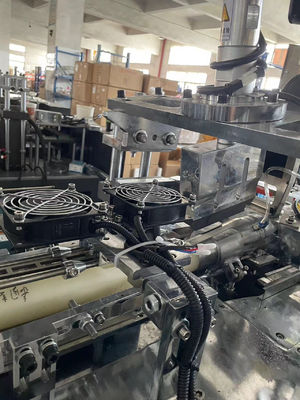 Machine de fabrication de tasses de papier à grande vitesse entièrement automatique 100-110 pièces/min